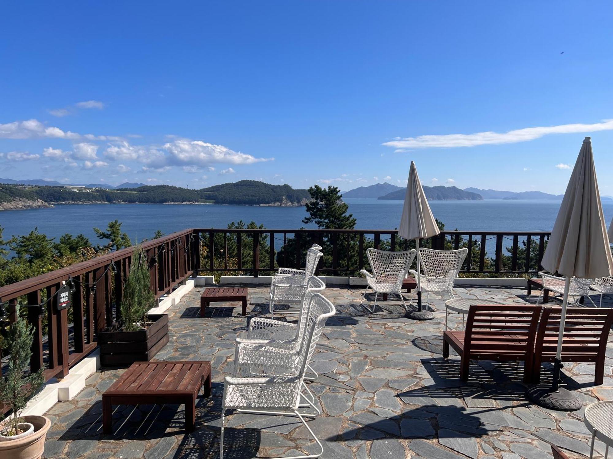 Country House Exclamation Mark & Comma Namhae Dış mekan fotoğraf