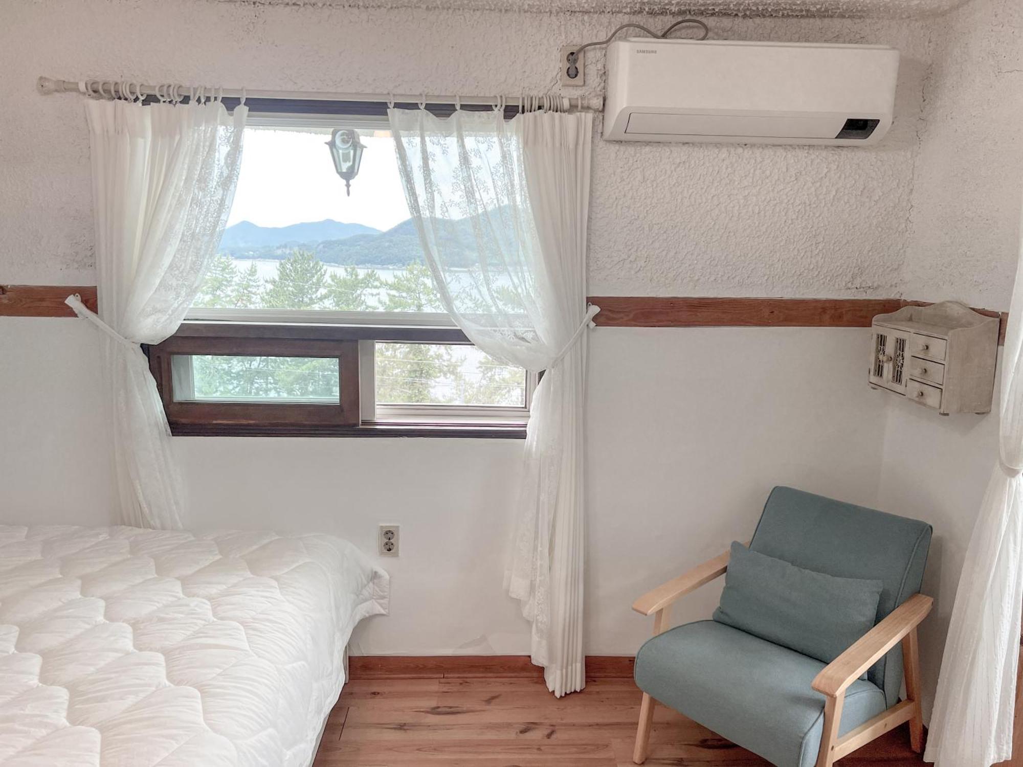 Country House Exclamation Mark & Comma Namhae Dış mekan fotoğraf