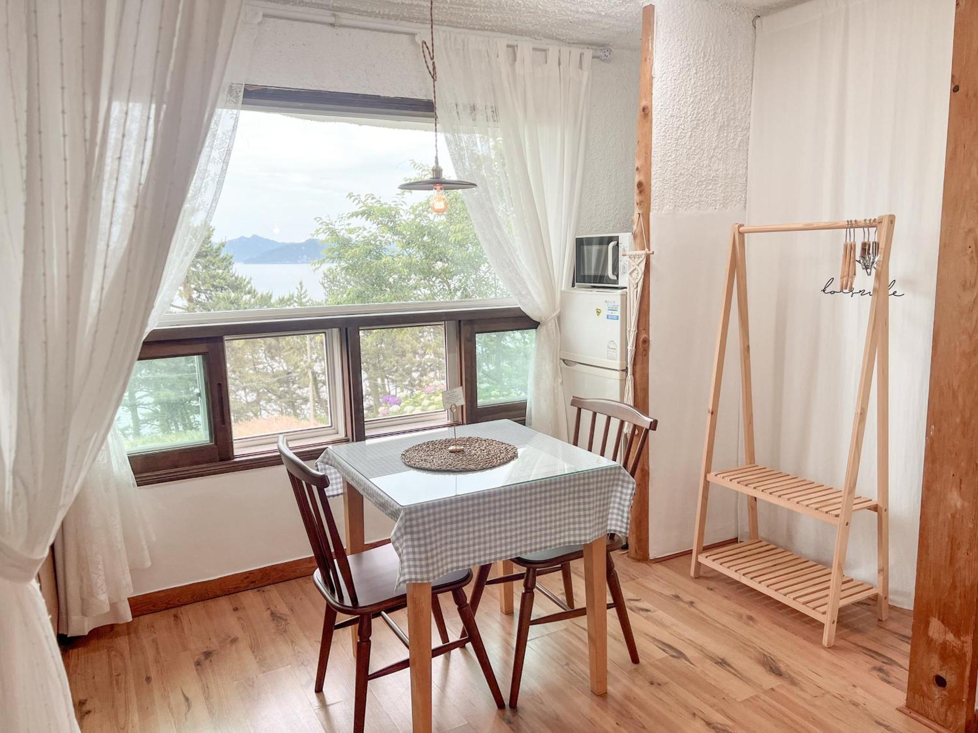 Country House Exclamation Mark & Comma Namhae Dış mekan fotoğraf